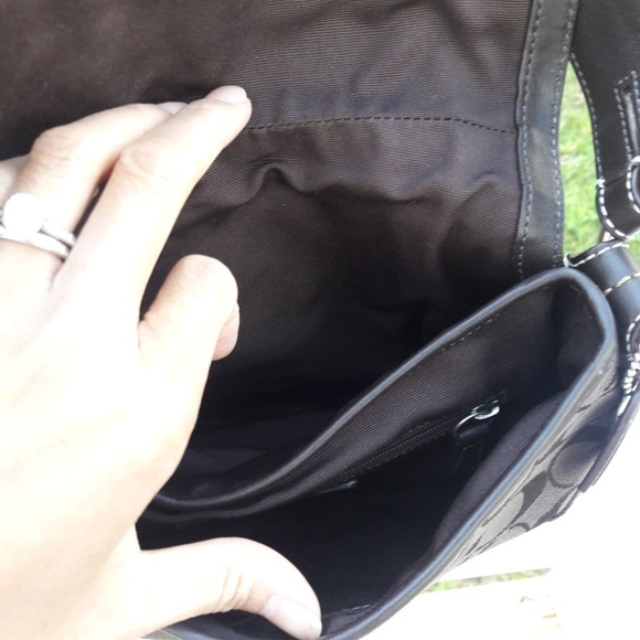 Authentic Coach SOHO Purse Brown signature Buckle - Picture 5 of 7